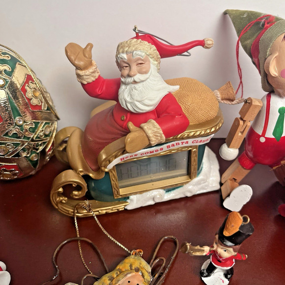 Vintage Christmas Ornaments Lot Santa Elf Candy Cane Violin 12 Days Mixed 19 Pc - Picture 5 of 11